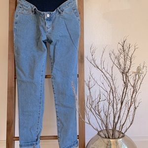 Highwaisted Straight Leg Maternity Jeans